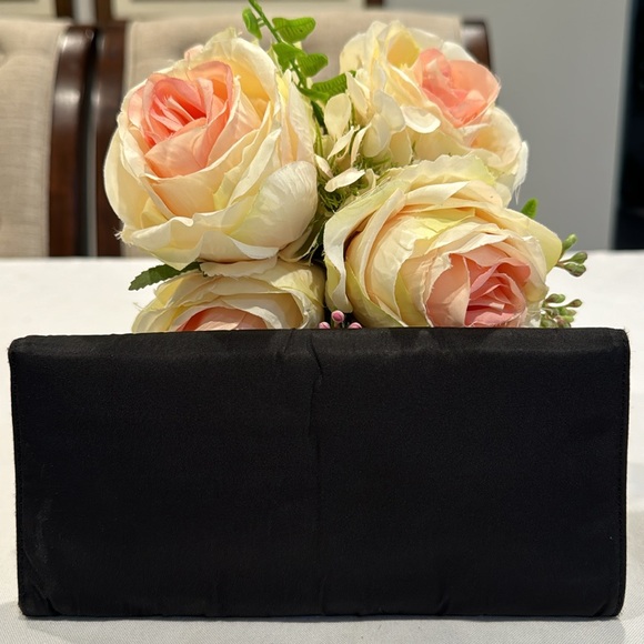 Authentic Prada wallet - Picture 2 of 9